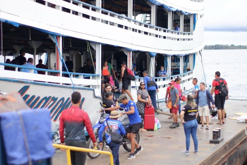 Seguro passa a ser exigido para barcos no Amazonas; entenda