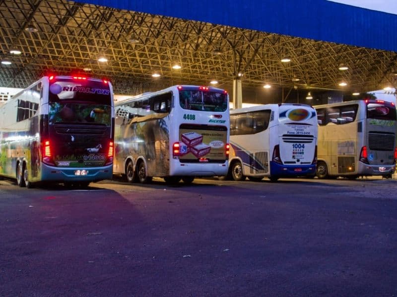 Impasse trava abertura de novas linhas de ônibus interestaduais no Amazonas