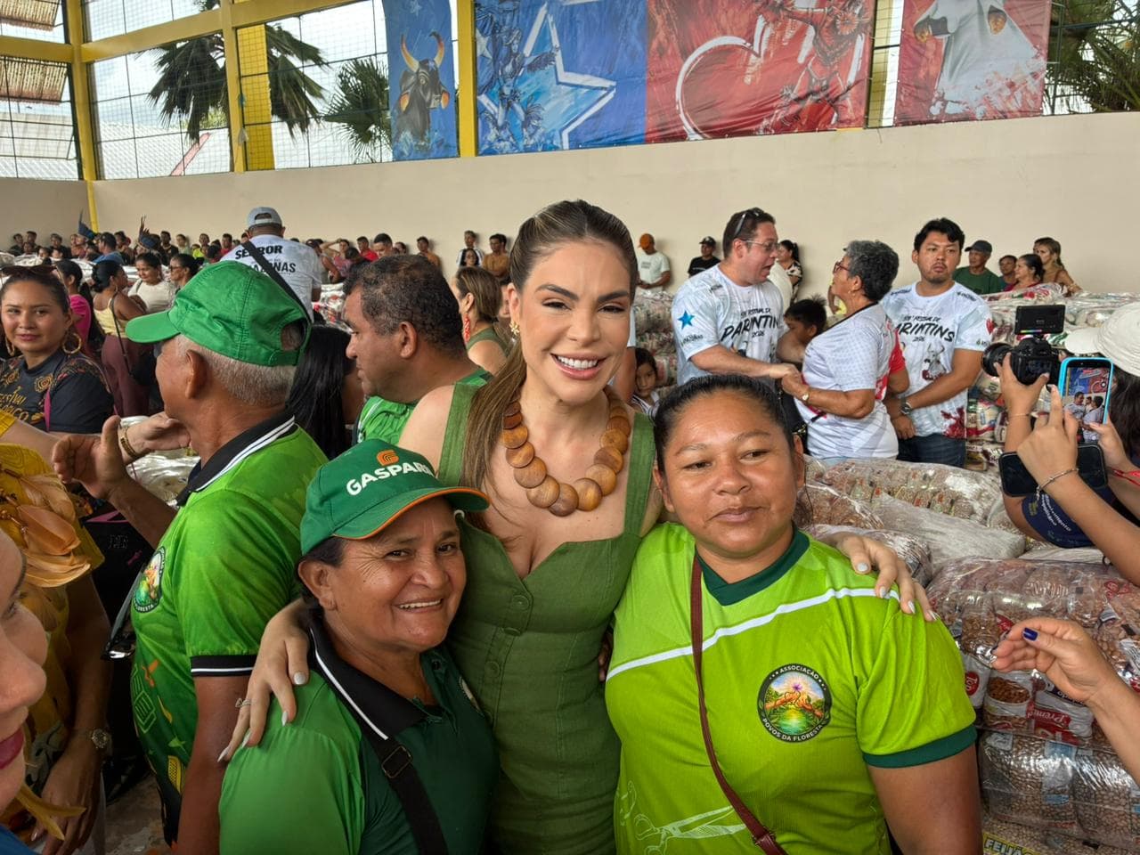 Primeira-dama avança em protagonismo político com foco em inclusão social