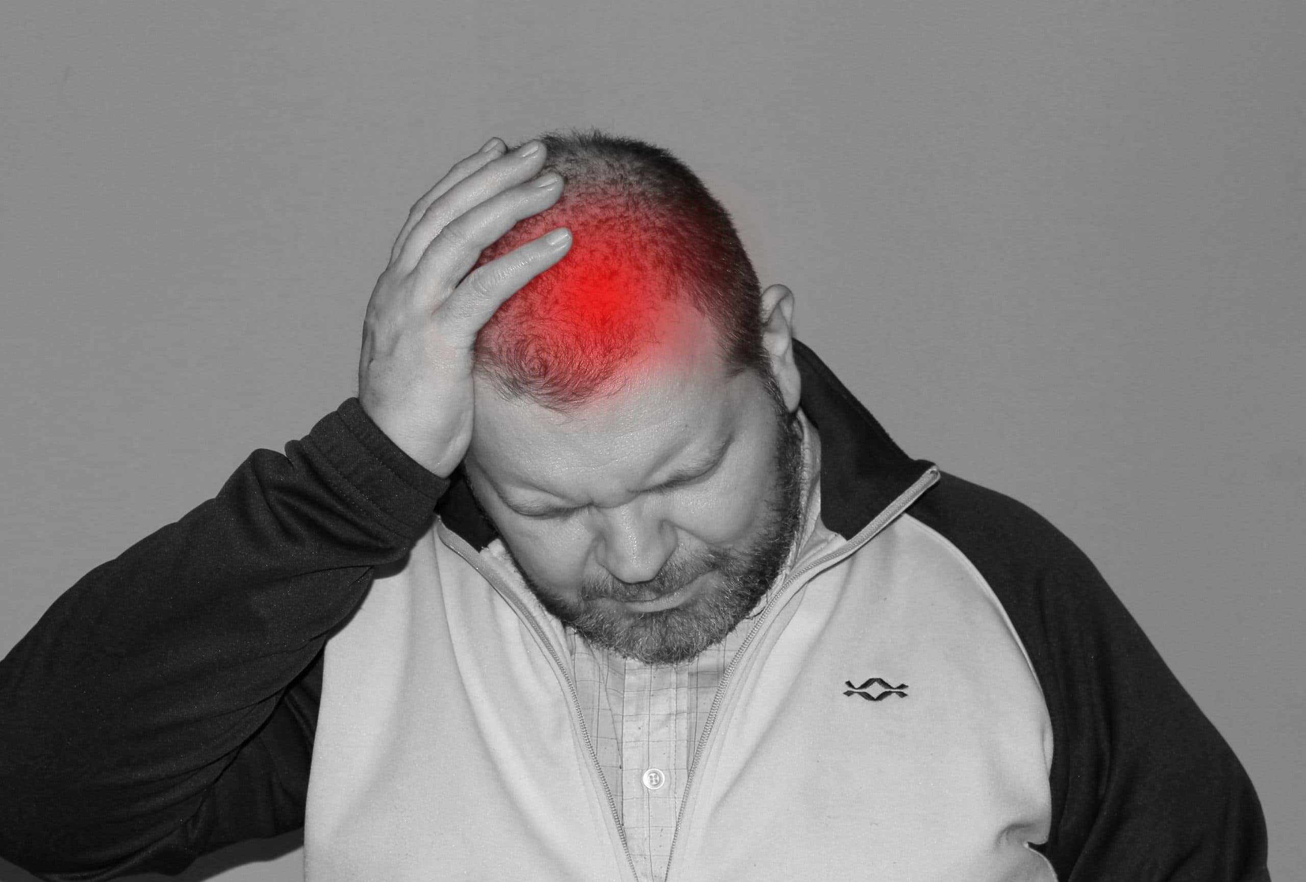 Fisioterapia pode ajudar a reduzir crises de dor de cabeça, apontam especialistas