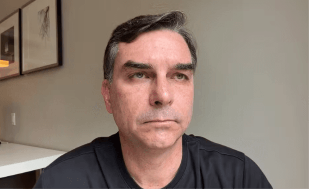 PT avalia ação contra Flávio Bolsonaro por declarações sobre urnas eletrônicas
