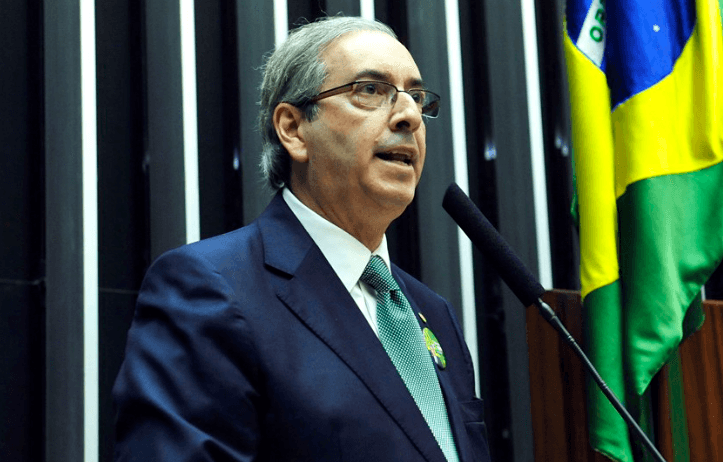 Dino manda bloquear R$ 6,1 milhões em bens de Eduardo Cunha