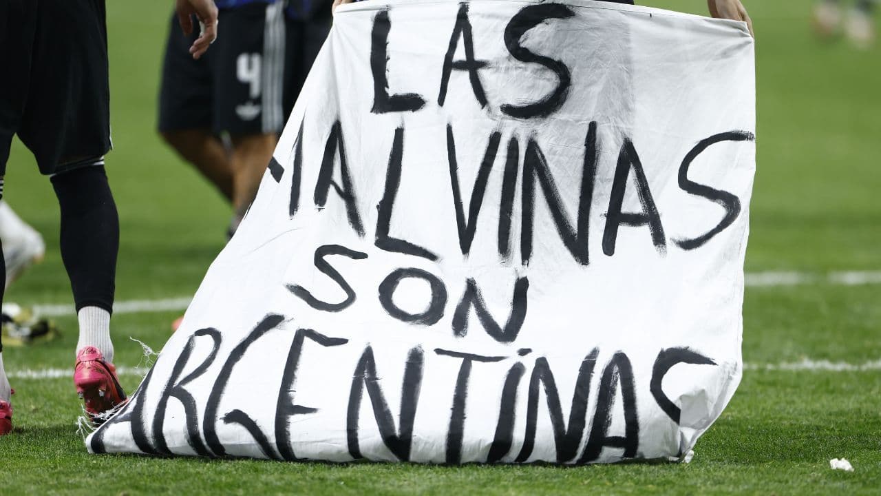 Fifa avalia possível punição à Argentina por manifestação sobre as Ilhas Malvinas